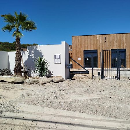 קאלביסון Camping Les Lodges Du Lagon מראה חיצוני תמונה
